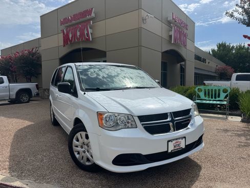 Used 2014 Dodge Grand Caravan SE w/ Quick Order Package 29E SE FWD image 1