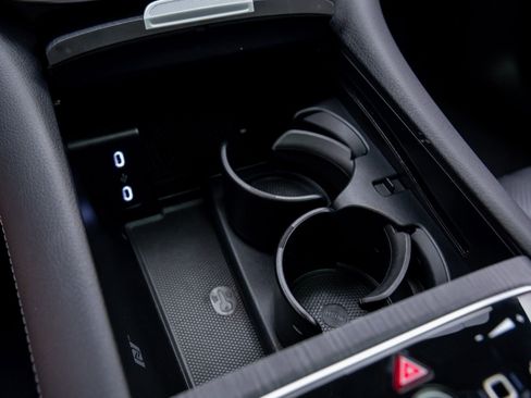 Used 2022 Mercedes-Benz EQS 580 4MATIC Sedan image 28