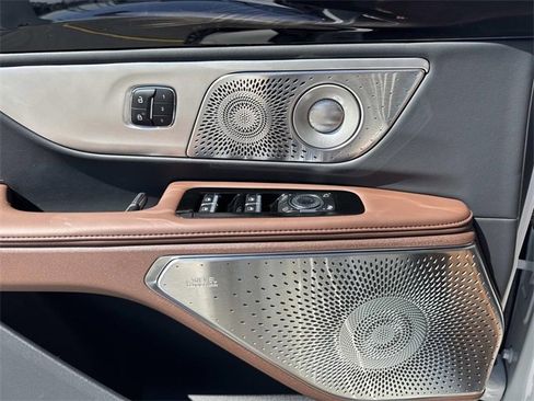 New 2026 Lincoln Nautilus Reserve image 19