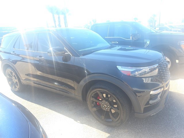 Used 2023 Ford Explorer ST w/ Equipment Group 401A AWD/4WD image 2