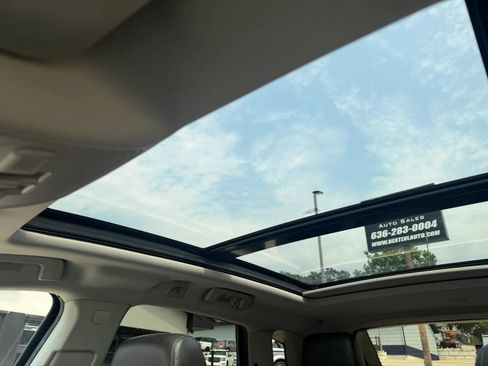 Used 2016 Cadillac SRX Premium FWD image 35