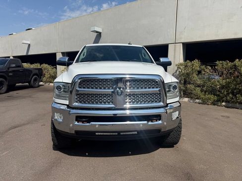 Used 2016 RAM 3500 Laramie w/ Convenience Group AWD/4WD image 3