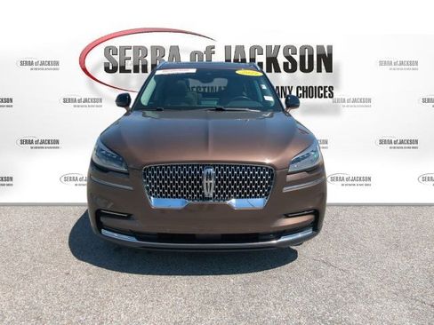 Used 2022 Lincoln Aviator Reserve w/ Class IV Trailer Tow Package image 3