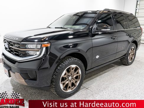 Used 2025 Ford Expedition King Ranch AWD/4WD image 2