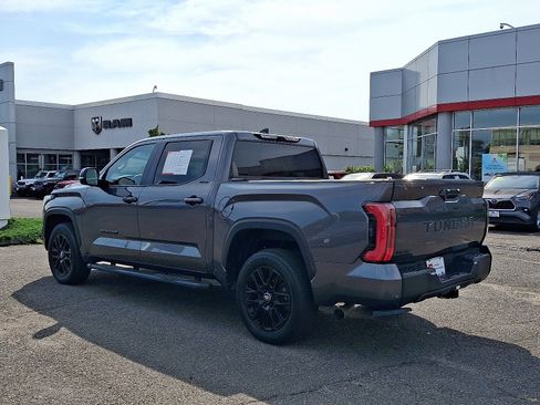 Used 2025 Toyota Tundra Limited AWD/4WD image 5
