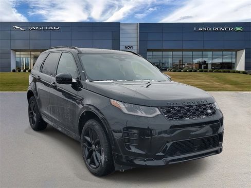 New 2026 Land Rover Discovery Sport Landmark image 4