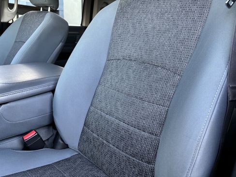 Used 2017 RAM 2500 Big Horn image 17