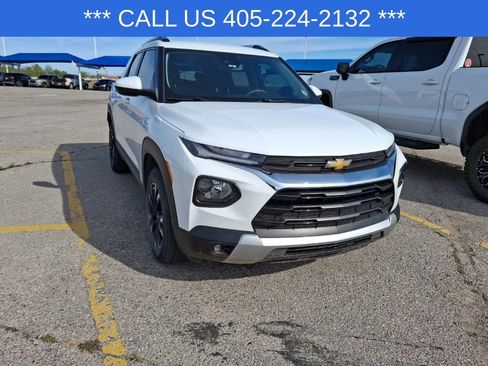 Used 2023 Chevrolet TrailBlazer LT w/ Convenience Package image 8