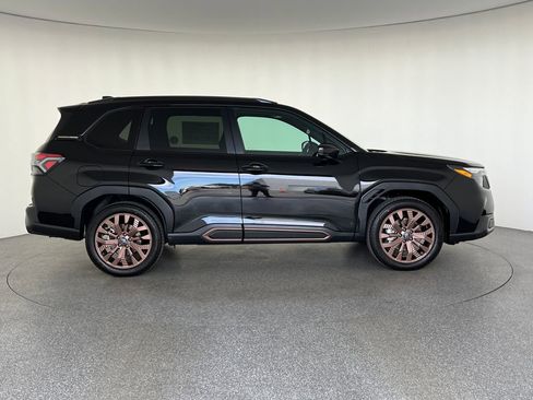 New 2026 Subaru Forester Touring AWD/4WD image 2