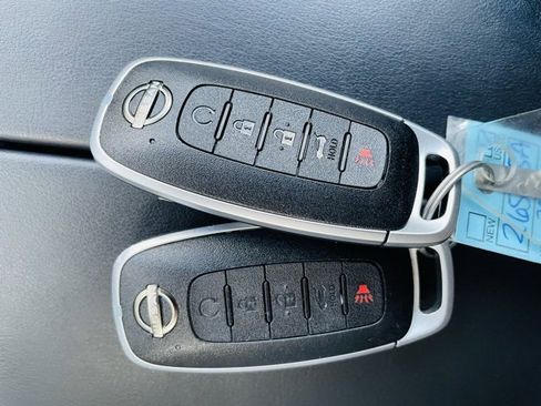 Certified 2023 Nissan Rogue SL image 31