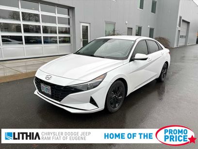 Used 2021 Hyundai Elantra SEL w/ Convenience Package