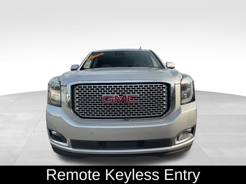 Used 2016 GMC Yukon XL Denali w/ Open Road Package image 7