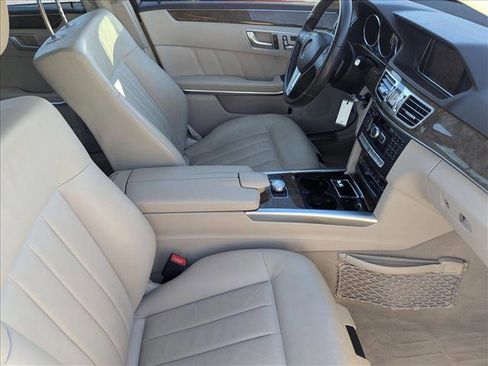 Used 2014 Mercedes-Benz E 350 4MATIC Wagon image 21