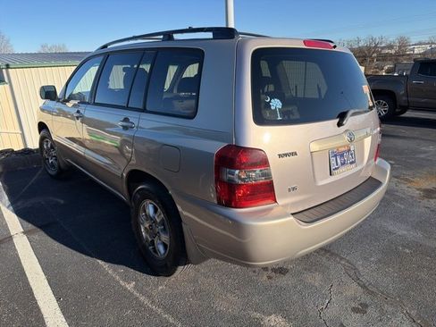 Used 2004 Toyota Highlander V6 image 3