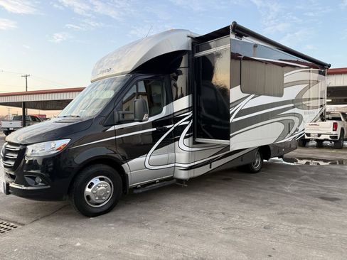Used 2019 Mercedes-Benz Sprinter 170 image 8
