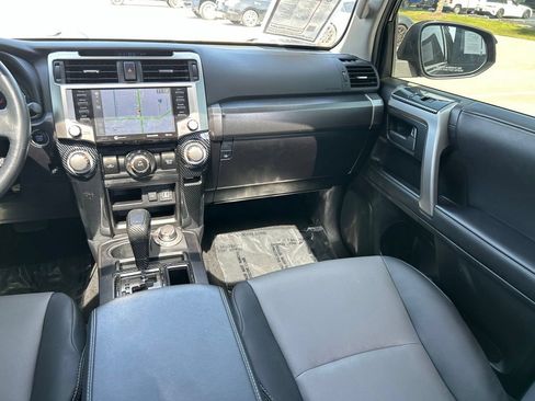 Used 2024 Toyota 4Runner SR5 Premium w/ Moonroof Package AWD/4WD image 12