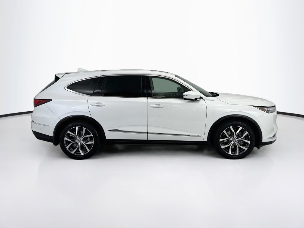 Used 2024 Acura MDX w/ Technology Package FWD image 4