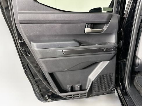 Used 2025 Toyota Tacoma TRD Off-Road image 25