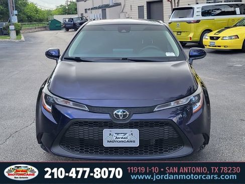 Used 2022 Toyota Corolla LE FWD image 8
