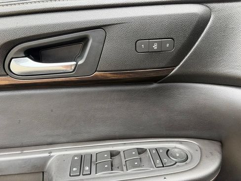 Used 2016 GMC Acadia Denali AWD/4WD image 44