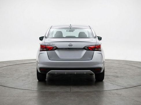 Used 2025 Nissan Versa SV FWD image 6
