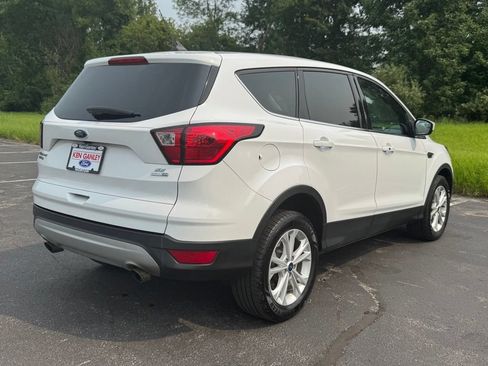 Certified 2019 Ford Escape SE AWD/4WD image 9
