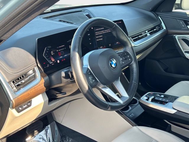 Used 2023 BMW X1 xDrive28i w/ Convenience Package AWD/4WD image 19