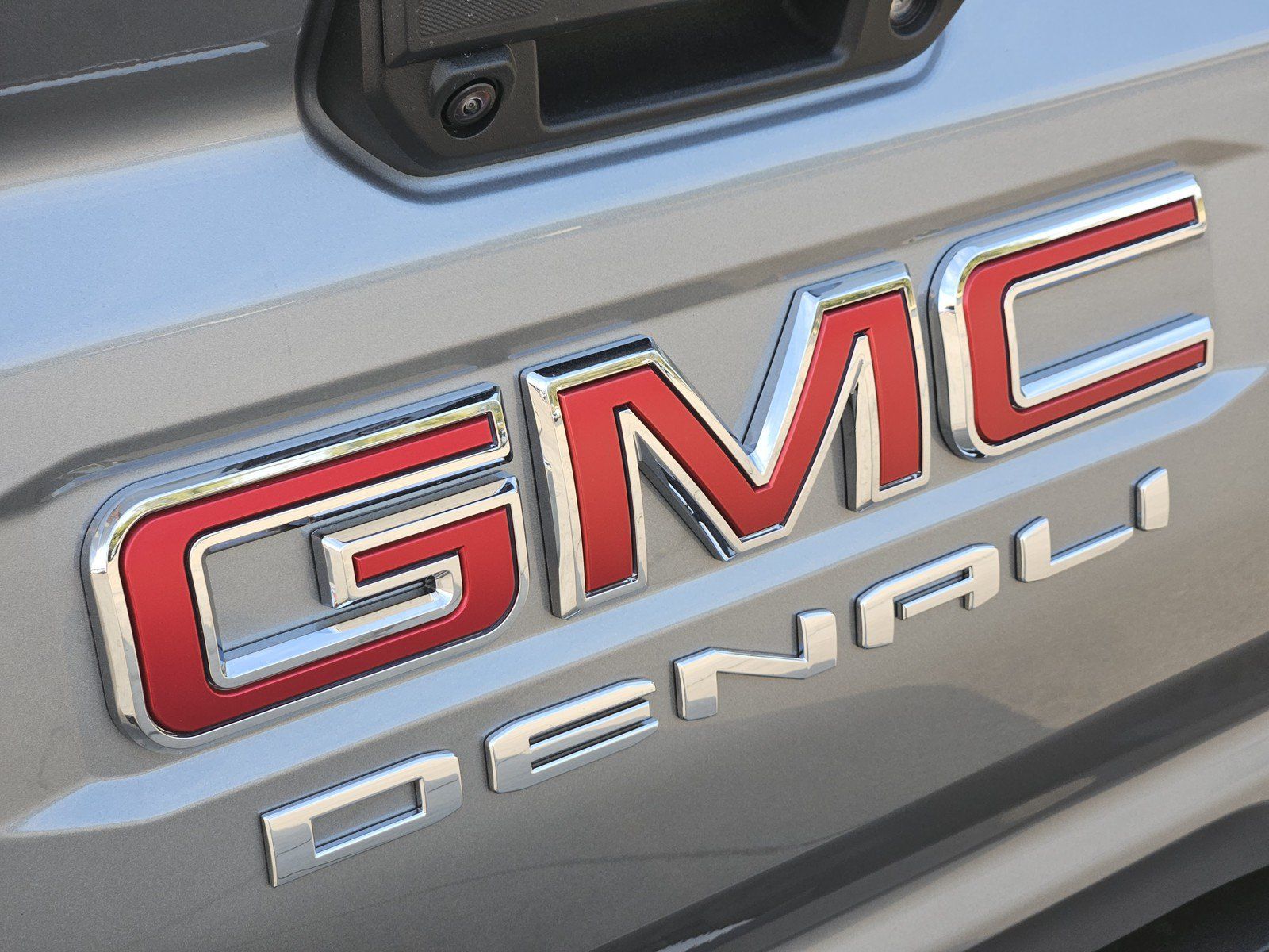New 2026 GMC Canyon Denali AWD/4WD image 8