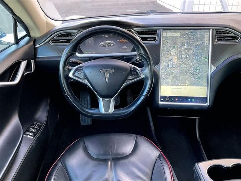 Used 2013 Tesla Model S image 5