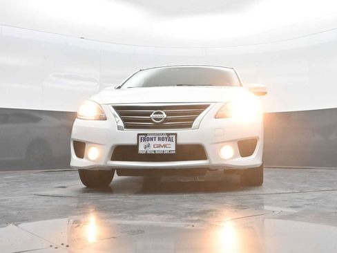 Used 2014 Nissan Sentra SR w/ SR Driver Package FWD image 32