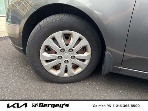 Used 2013 Kia Forte EX w/ Fuel Economy Pkg FWD image 7