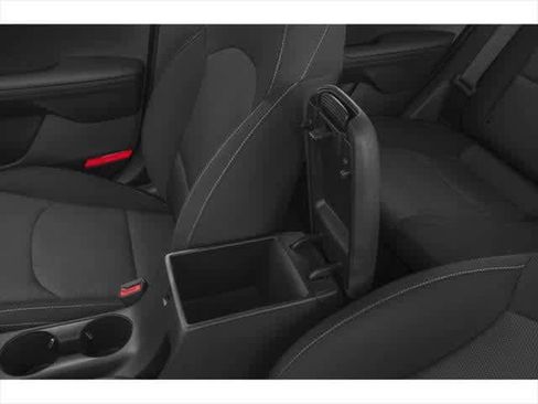 Used 2024 Kia Forte LXS FWD image 10