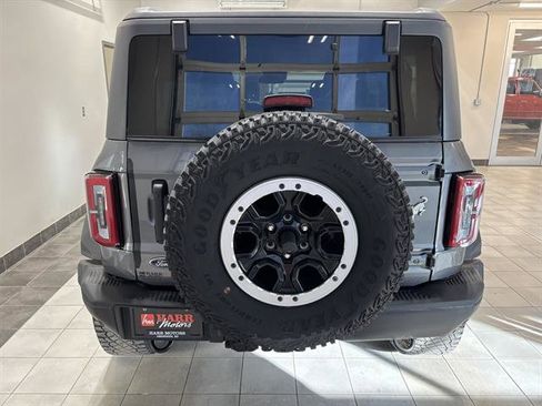 Used 2022 Ford Bronco Badlands w/ Sasquatch Package image 3