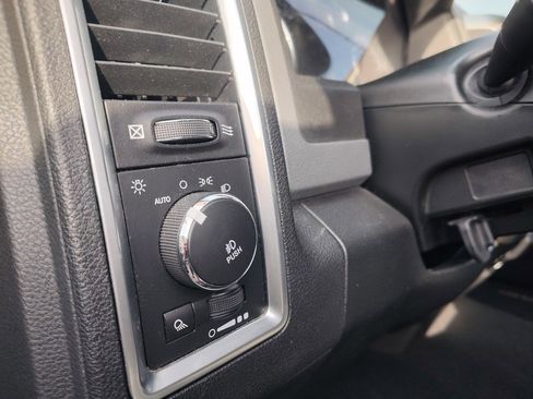 Used 2018 RAM 1500 Lone Star image 19