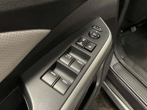 Used 2016 Honda CR-V Touring image 29