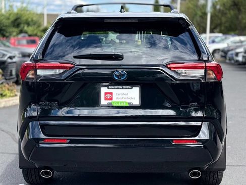 Certified 2024 Toyota RAV4 SE AWD/4WD image 4