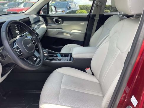 Certified 2023 Kia Sorento S FWD image 20