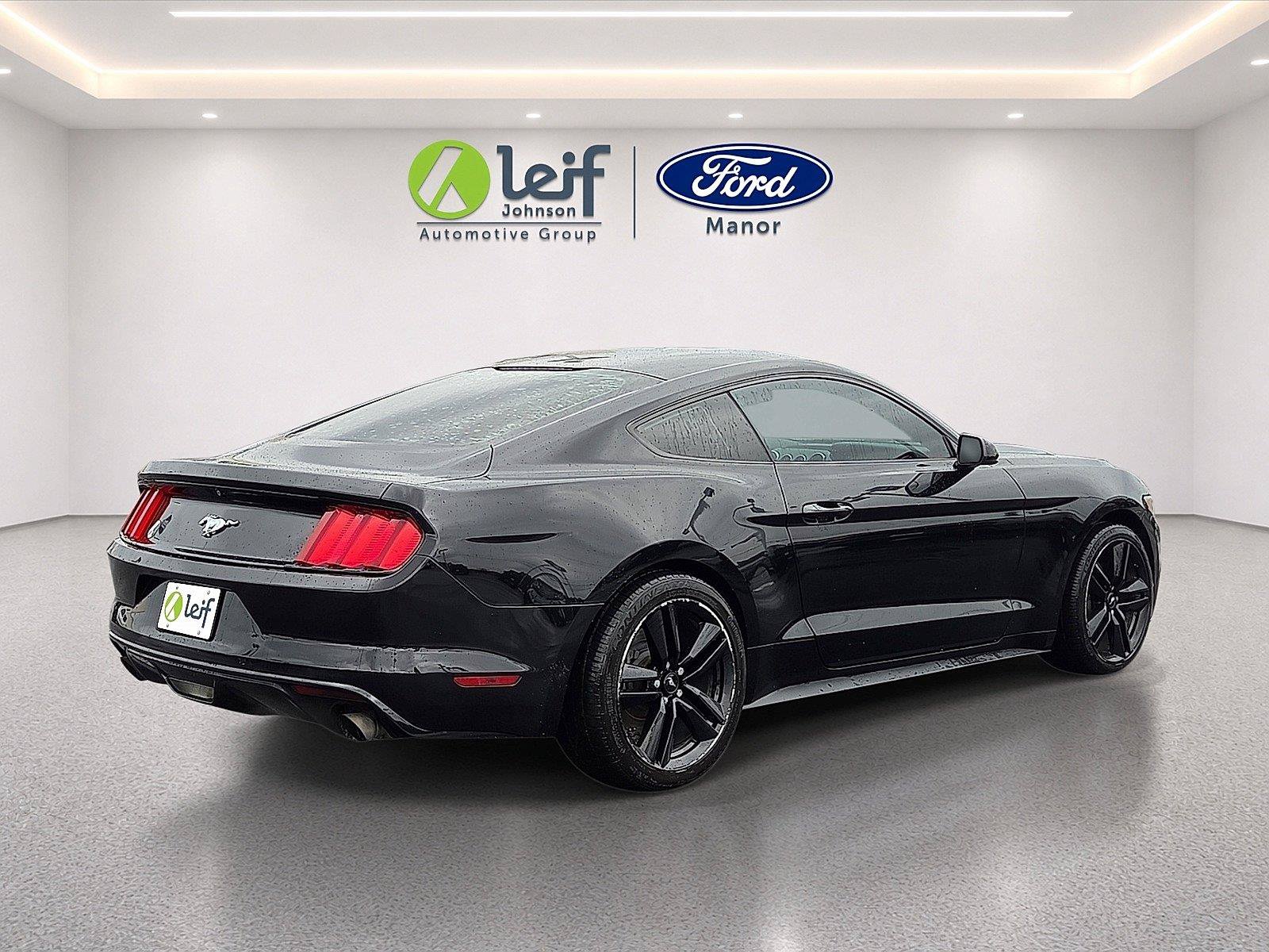 Used 2017 Ford Mustang Coupe w/ Ecoboost Performance Package RWD image 7