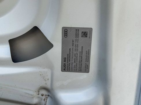 Used 2022 Audi SQ5 Premium w/ Convenience Package image 32