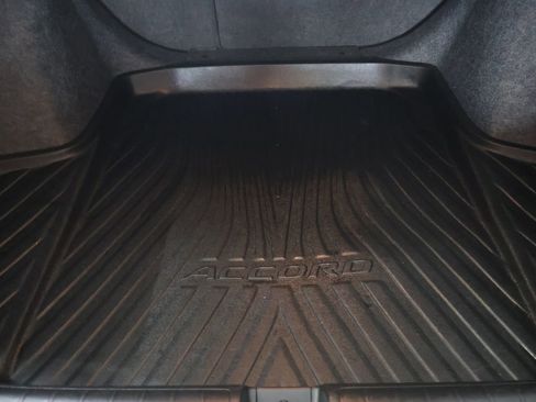Used 2021 Honda Accord EX-L image 14