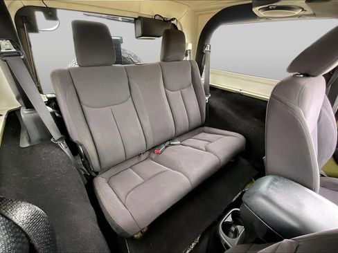 Used 2013 Jeep Wrangler Sport AWD/4WD image 17