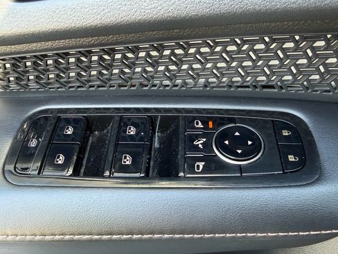 Certified 2024 Nissan Ariya AWD image 23