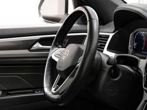 Used 2021 Volkswagen Atlas Cross Sport SEL R-Line w/ Cross Sport MDO Package image 13