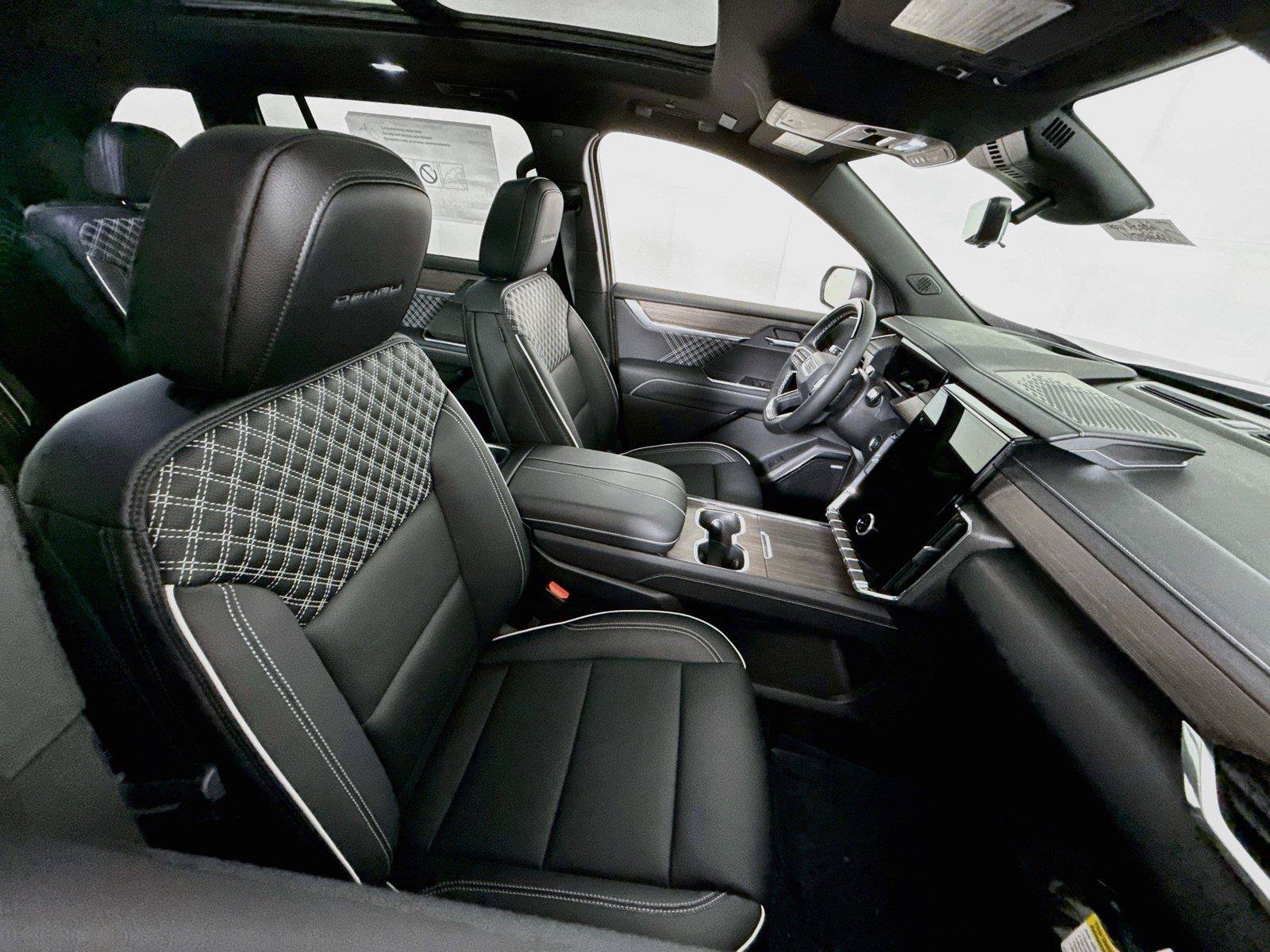 New 2027 GMC Acadia Denali AWD/4WD image 24