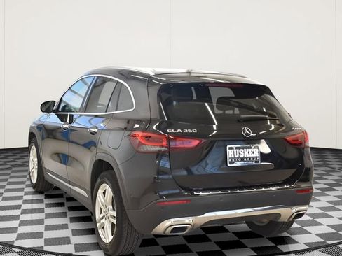 Used 2021 Mercedes-Benz GLA 250 4MATIC image 10