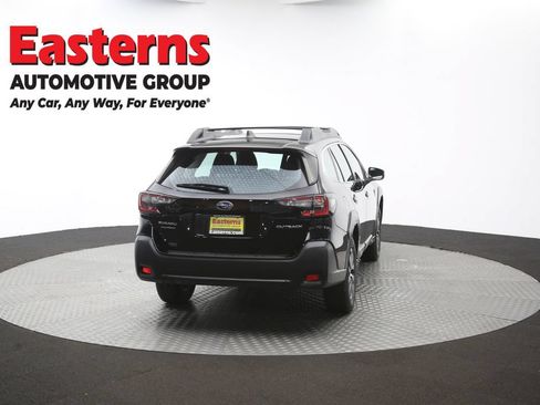 Used 2024 Subaru Outback AWD/4WD image 38