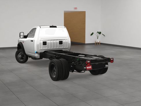 New 2025 RAM 5500 Tradesman image 4
