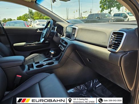 Used 2021 Kia Sportage EX FWD image 24