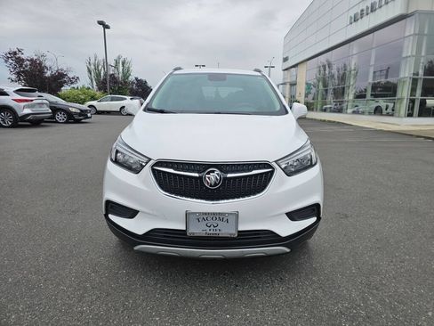 Used 2019 Buick Encore Preferred AWD/4WD image 2