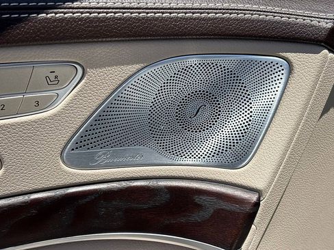 Used 2020 Mercedes-Benz S 560 Sedan image 19